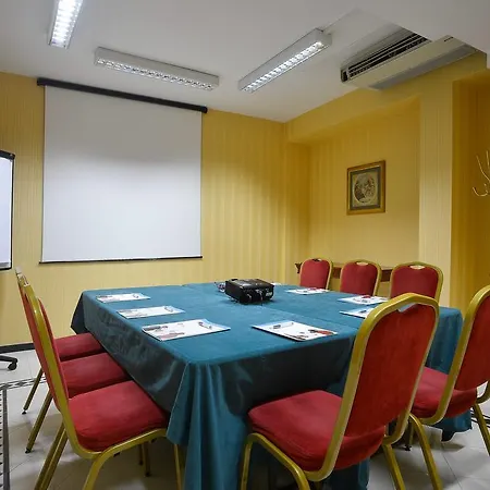 Отель Zanhotel Europa 4*