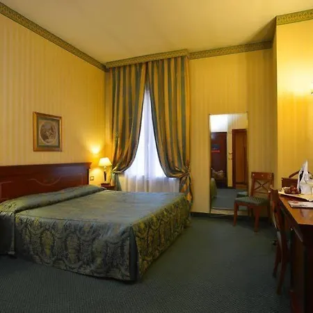 Zanhotel Europa Болонья